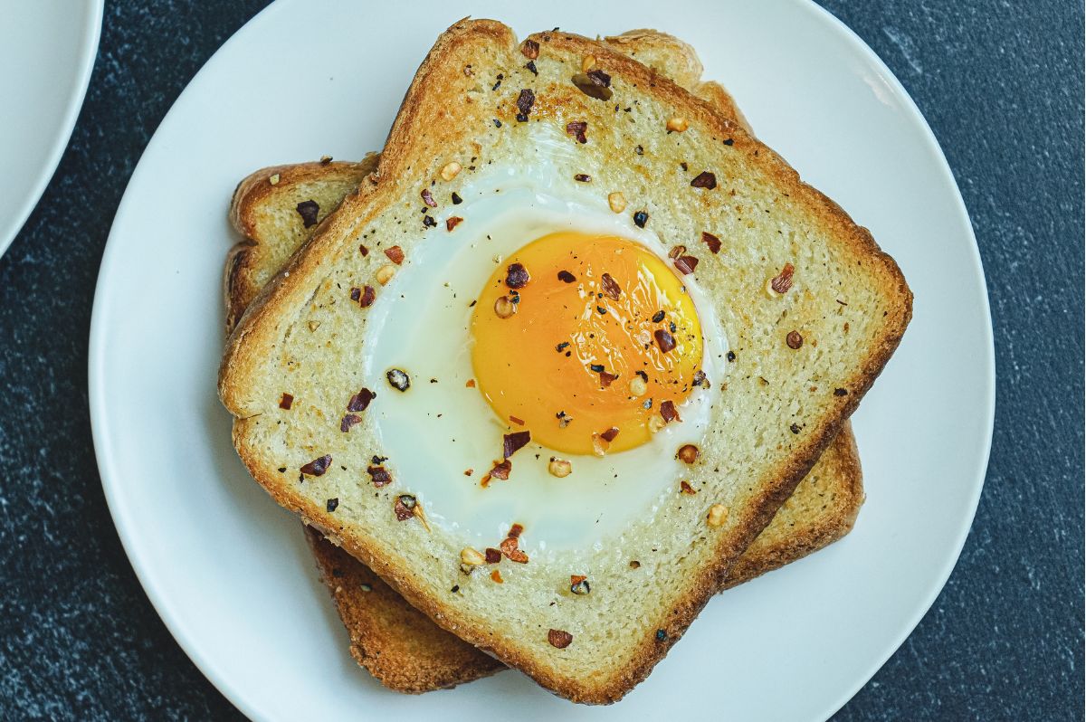 Air Fryer Egg Toast - Foodie FAQ